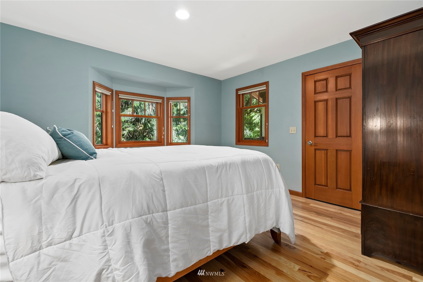 17307 Mountain View Road Northeast Duvall, WA 98019 - Photo 19 of 33 Gallery Image 19