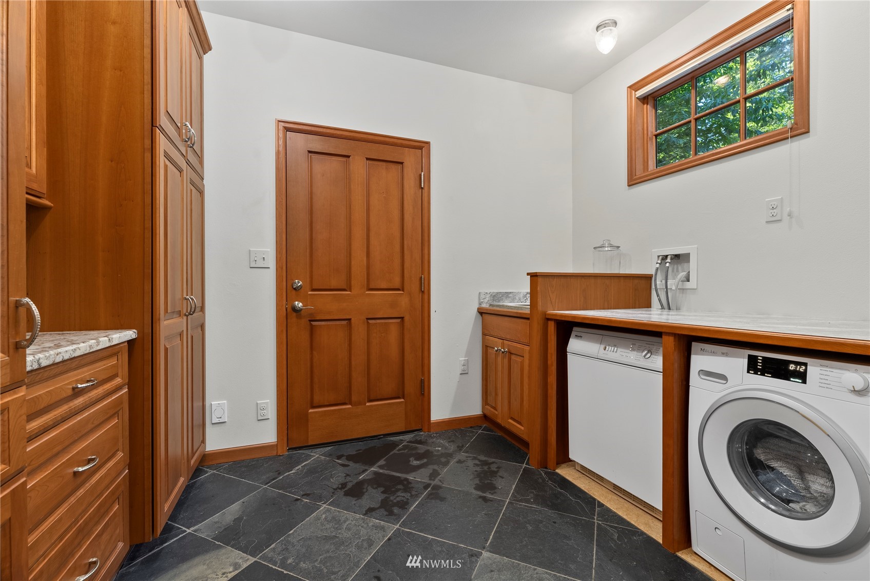 17307 Mountain View Road Northeast Duvall, WA 98019 - Photo 24 of 33 Gallery Image 24