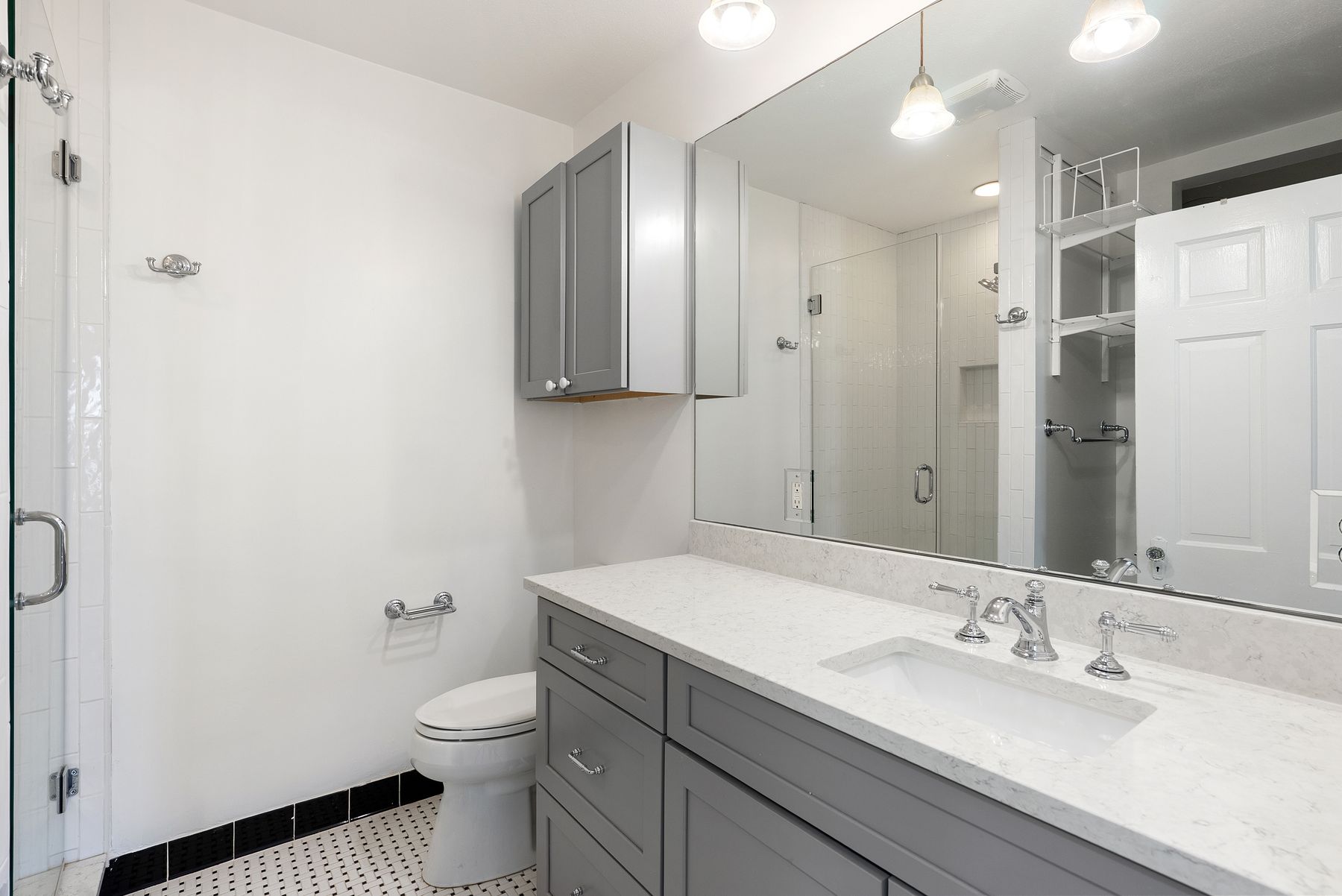 906 East 43rd Street Austin, TX 78751 - Photo 12 of 18