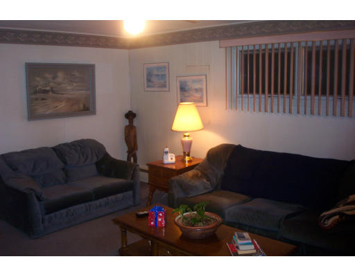 56 Nicholas Road Braintree, MA 02184 - Photo 3 of 8 Gallery Image 3