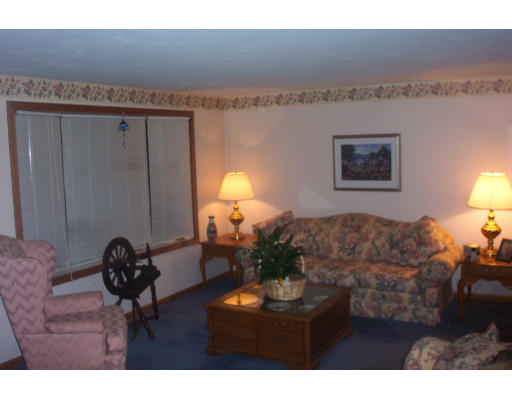 56 Nicholas Road Braintree, MA 02184 - Photo 6 of 8 Gallery Image 6