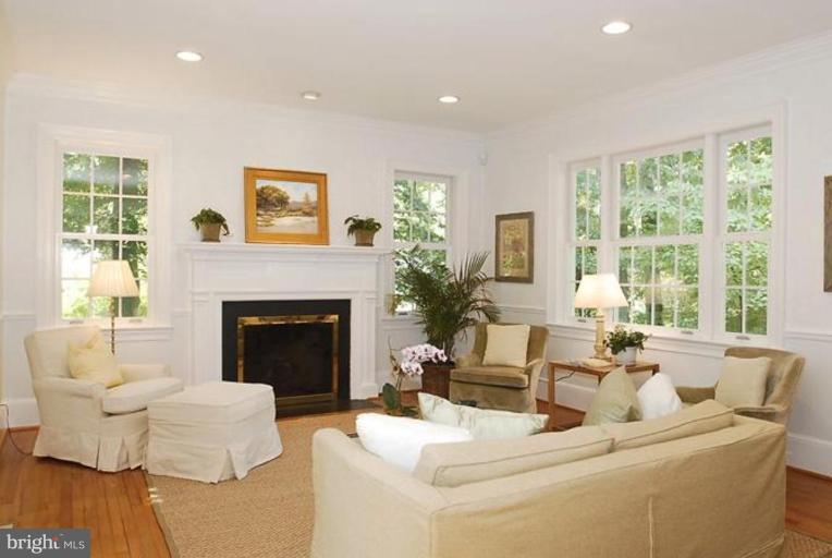 8007 Glendale Road Chevy Chase, MD 20815 - Photo 26 of 27 Family Room