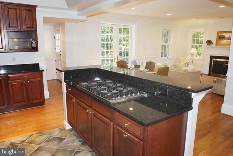 8007 Glendale Road Chevy Chase, MD 20815 - Photo 5 of 27 Kitchen #2