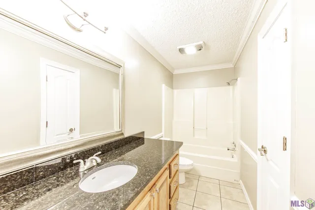 $339,900 | 411 Valhi Boulevard, Houma, LA 70360