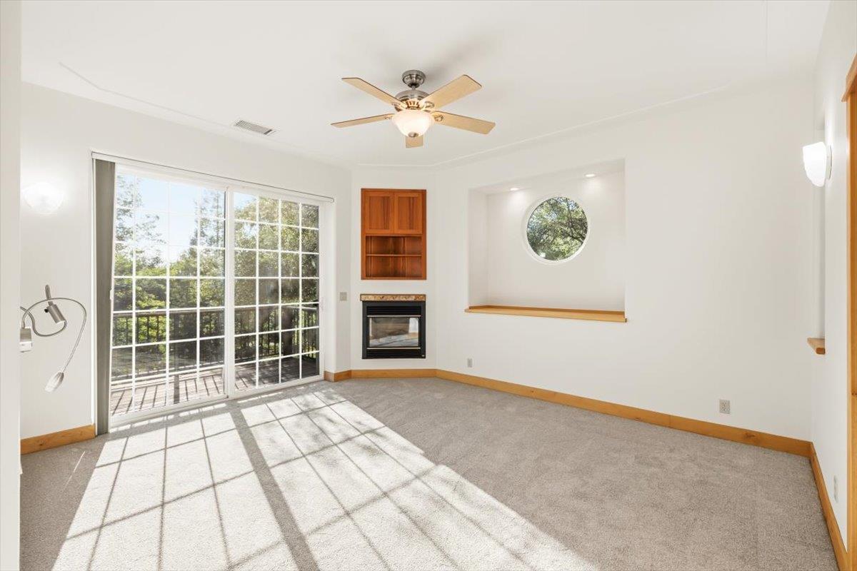 12531 Lowhills Road Nevada City, CA 95959 - Photo 34 of 92 a view of an empty room with a window