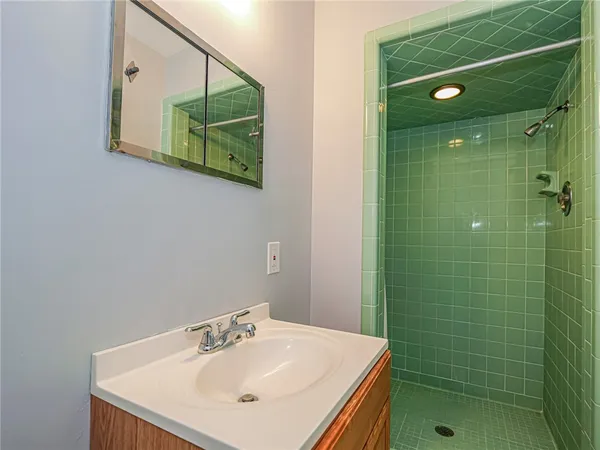 $2,400 | 2616 15th Street, Vero Beach, FL 32960