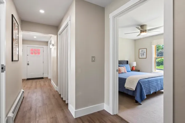 $895,000 | 8 Country Club Road, Boothbay, ME 04537