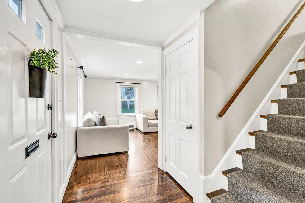 80 Colonial Avenue Waltham, MA 02453 - Photo 19 of 36