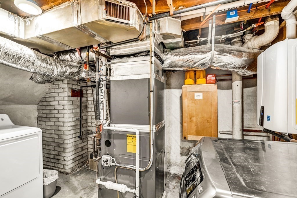 80 Colonial Avenue Waltham, MA 02453 - Photo 27 of 36