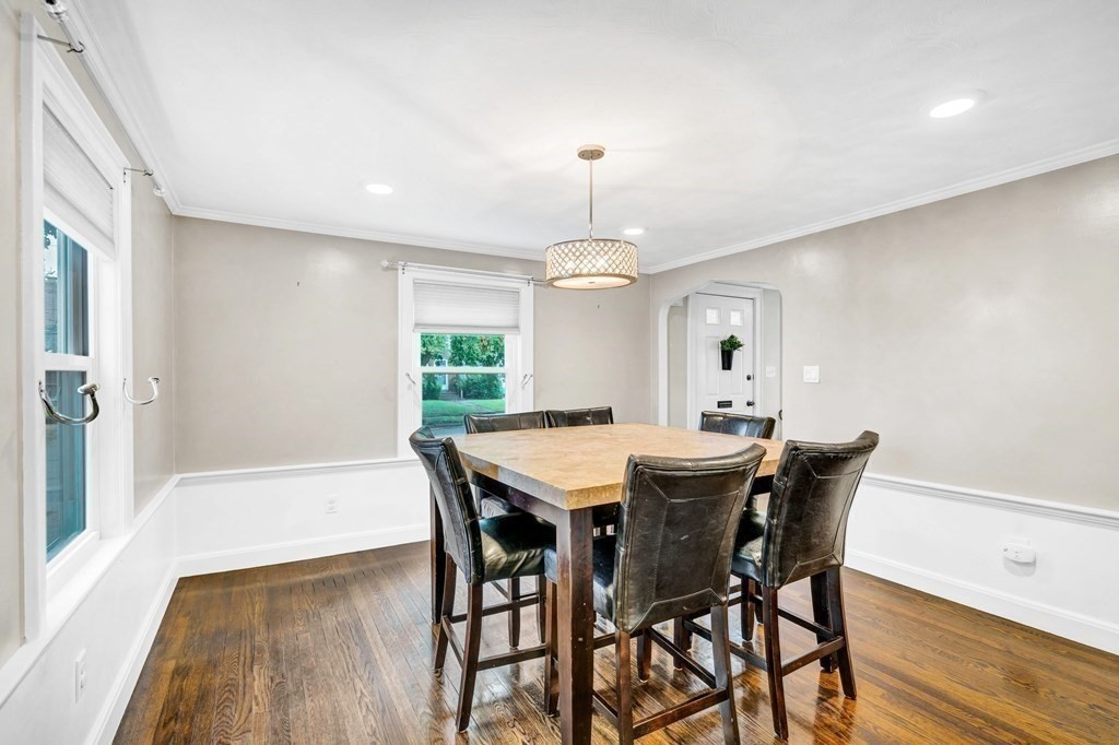 80 Colonial Avenue Waltham, MA 02453 - Photo 10 of 36