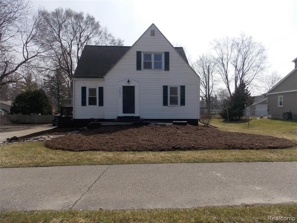 3631 West Auburn Road Rochester Hills, MI 48309 - Photo 1 of 28