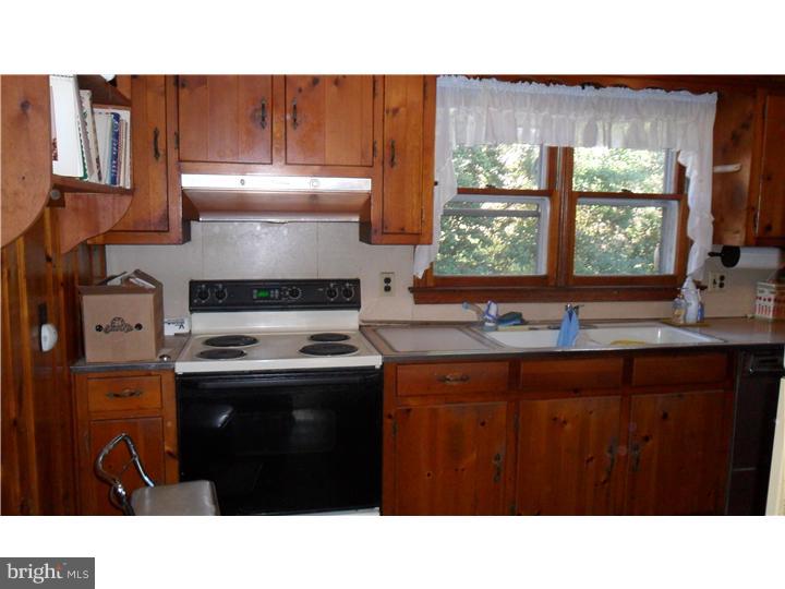 2044 Conestoga Road Malvern, PA 19355 - Photo 15 of 19 Kitchen