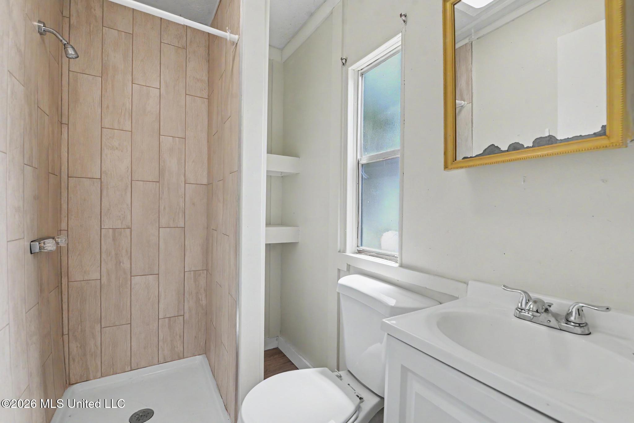 11213 Dobson Road, Unit 14 Gulfport, MS 39503 - Photo 12 of 15 012