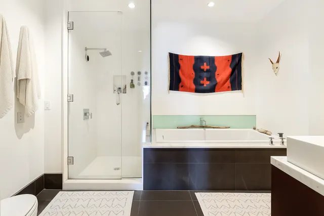 $1,299,500 | 60 Broadway, Unit 4Q | Williamsburg