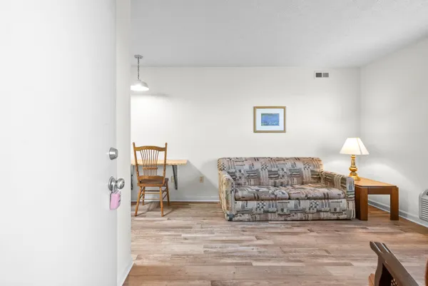 $720 | 100 Laurel Cove Drive, Unit 22, Hopkinsville, KY 42240