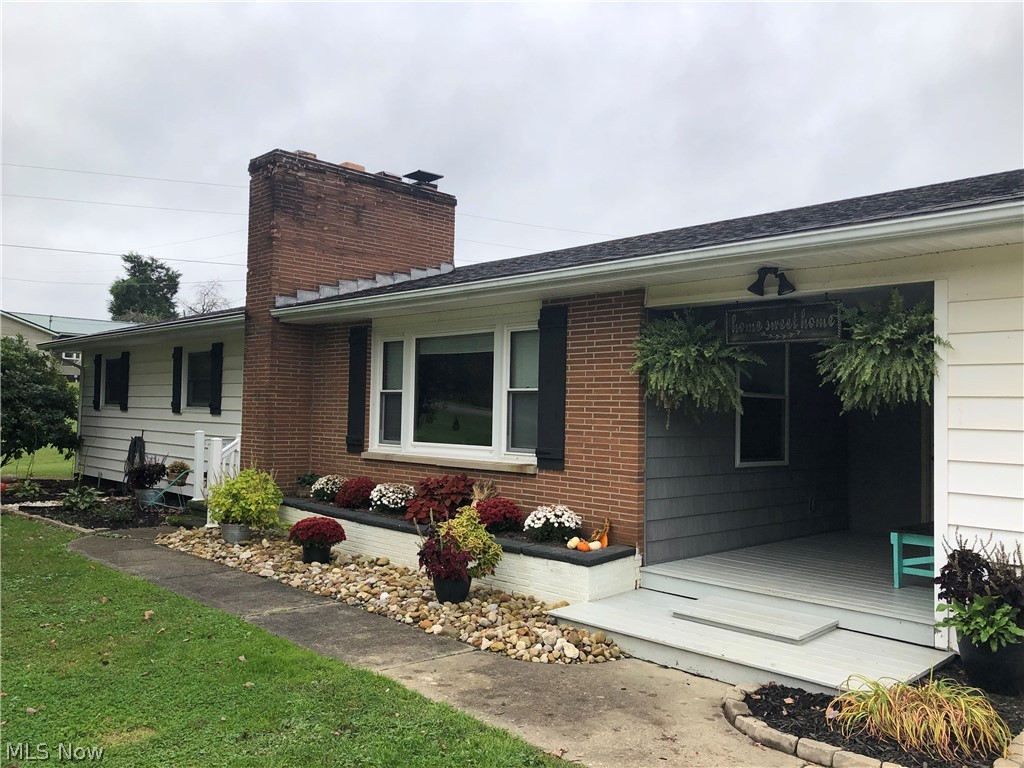 68313 Read Road Cambridge, OH 43725 - Photo 3 of 35