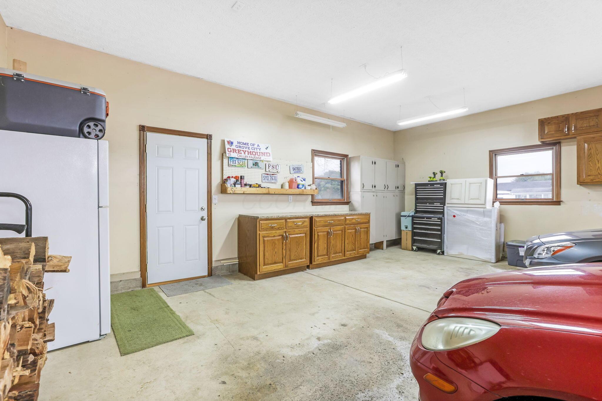 4479 State Rte 762 Lockbourne, OH 43137 - Photo 31 of 64 27x27 attached garage