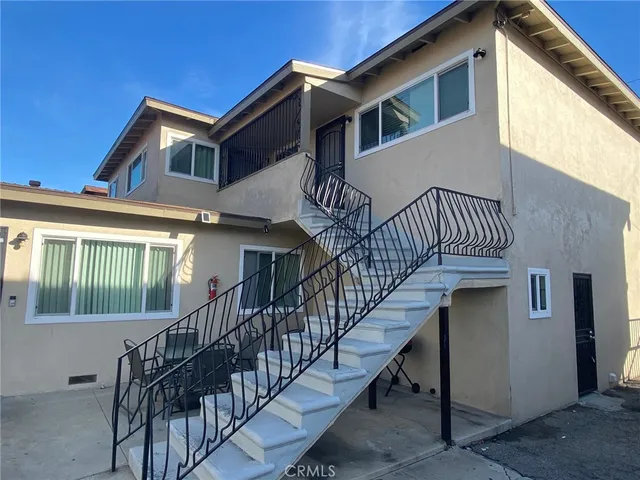 $1,450,000 | 3420 East 67th Street, Long Beach, CA 90805