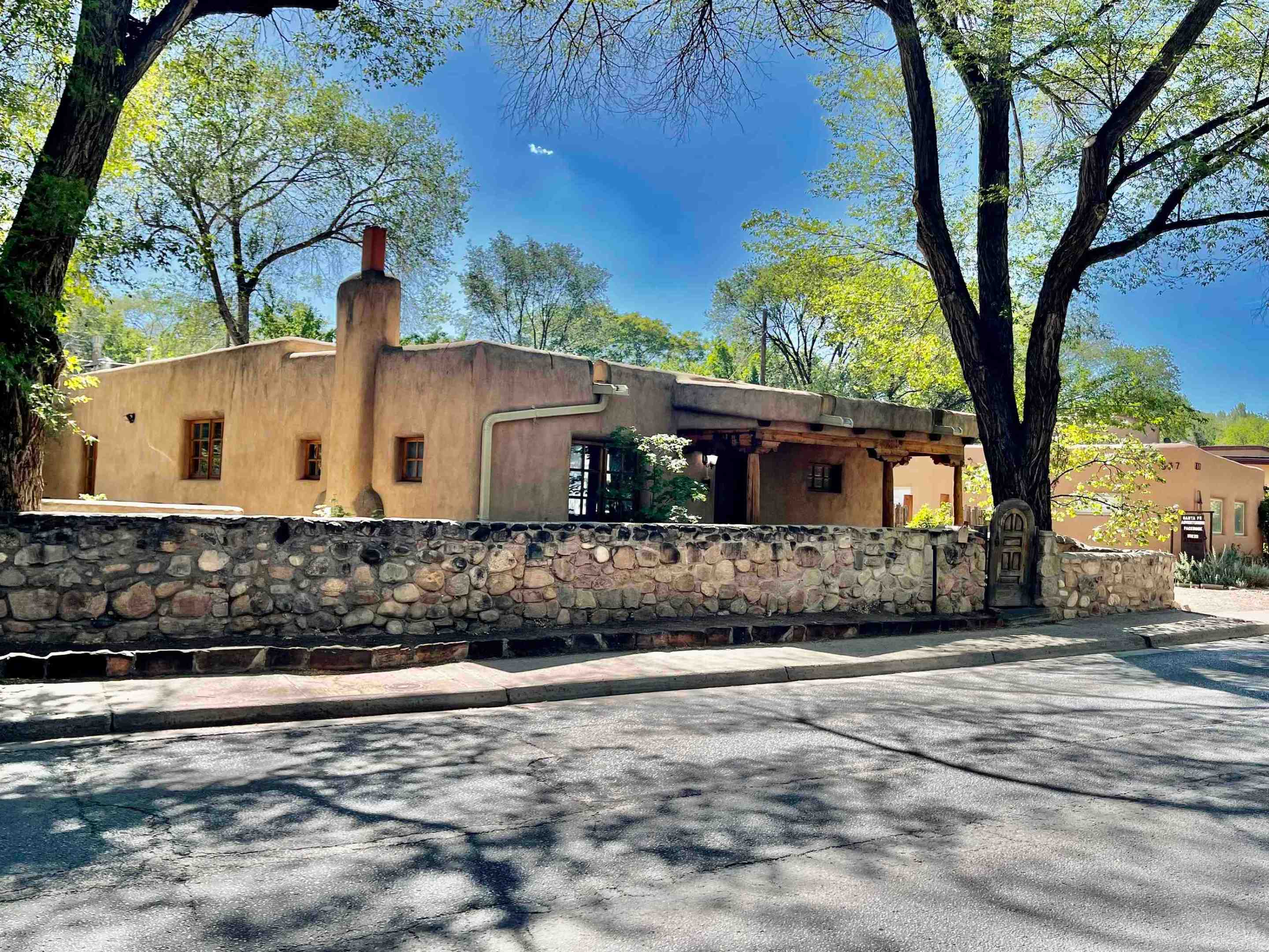 835 Alameda Santa Fe, NM 87501 - Photo 1 of 1