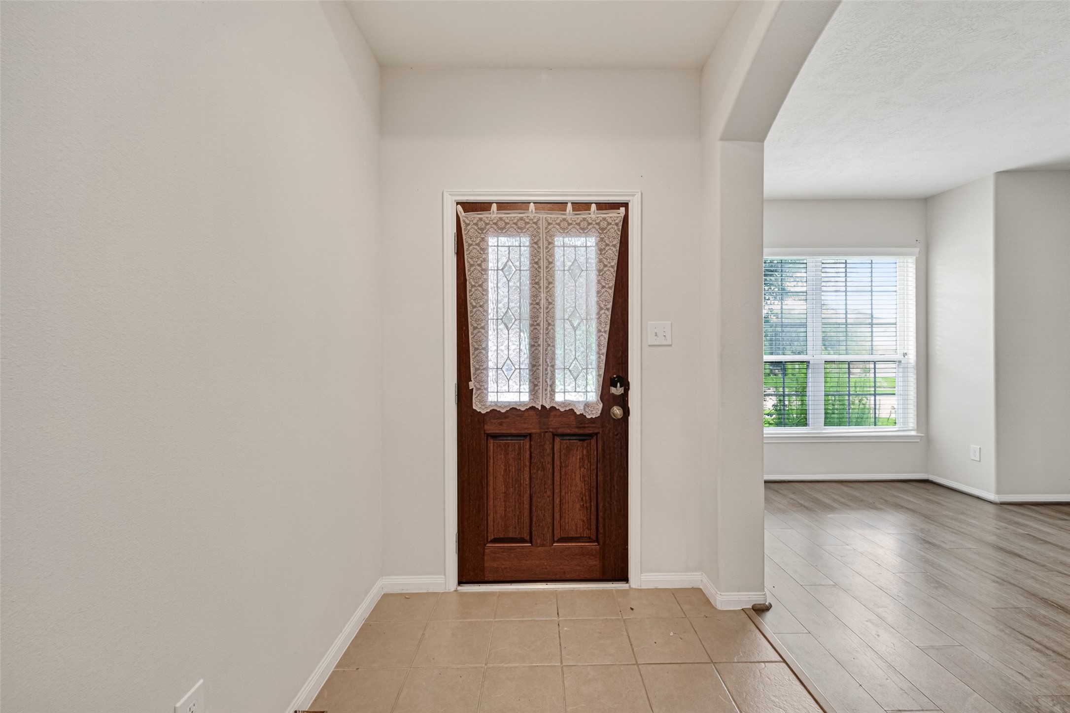 25018 Diamond Ranch Drive Katy, TX 77494 - Photo 7 of 46