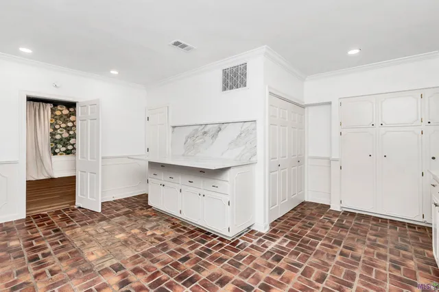 $2,200,000 | 1518 La Highway, Slaughter, LA 70777