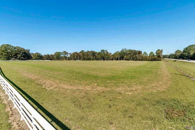 $2,200,000 | 1518 La Highway, Slaughter, LA 70777