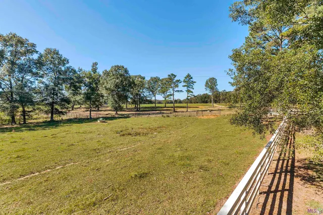$2,200,000 | 1518 La Highway, Slaughter, LA 70777