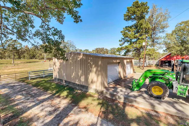 $2,200,000 | 1518 La Highway, Slaughter, LA 70777