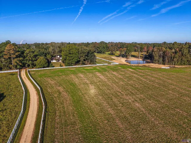 $2,200,000 | 1518 La Highway, Slaughter, LA 70777