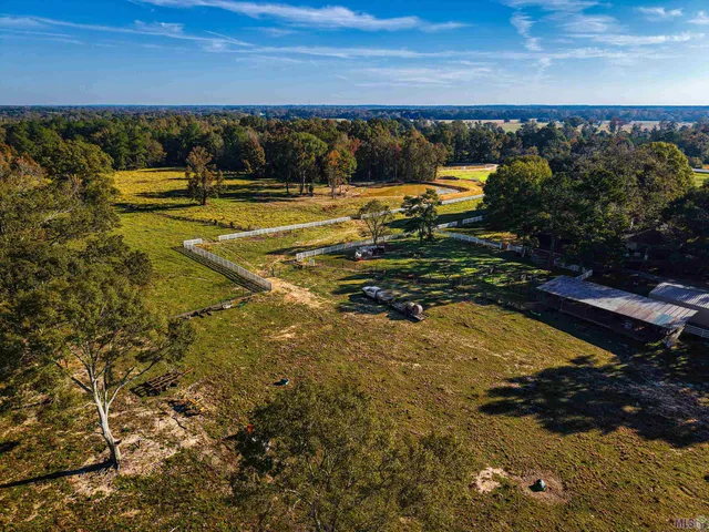 $2,200,000 | 1518 La Highway, Slaughter, LA 70777