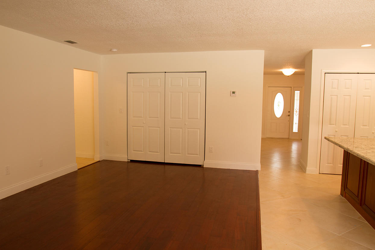 6949 Corto Circle Boca Raton, FL 33433 - Photo 13 of 30 IMG_1927