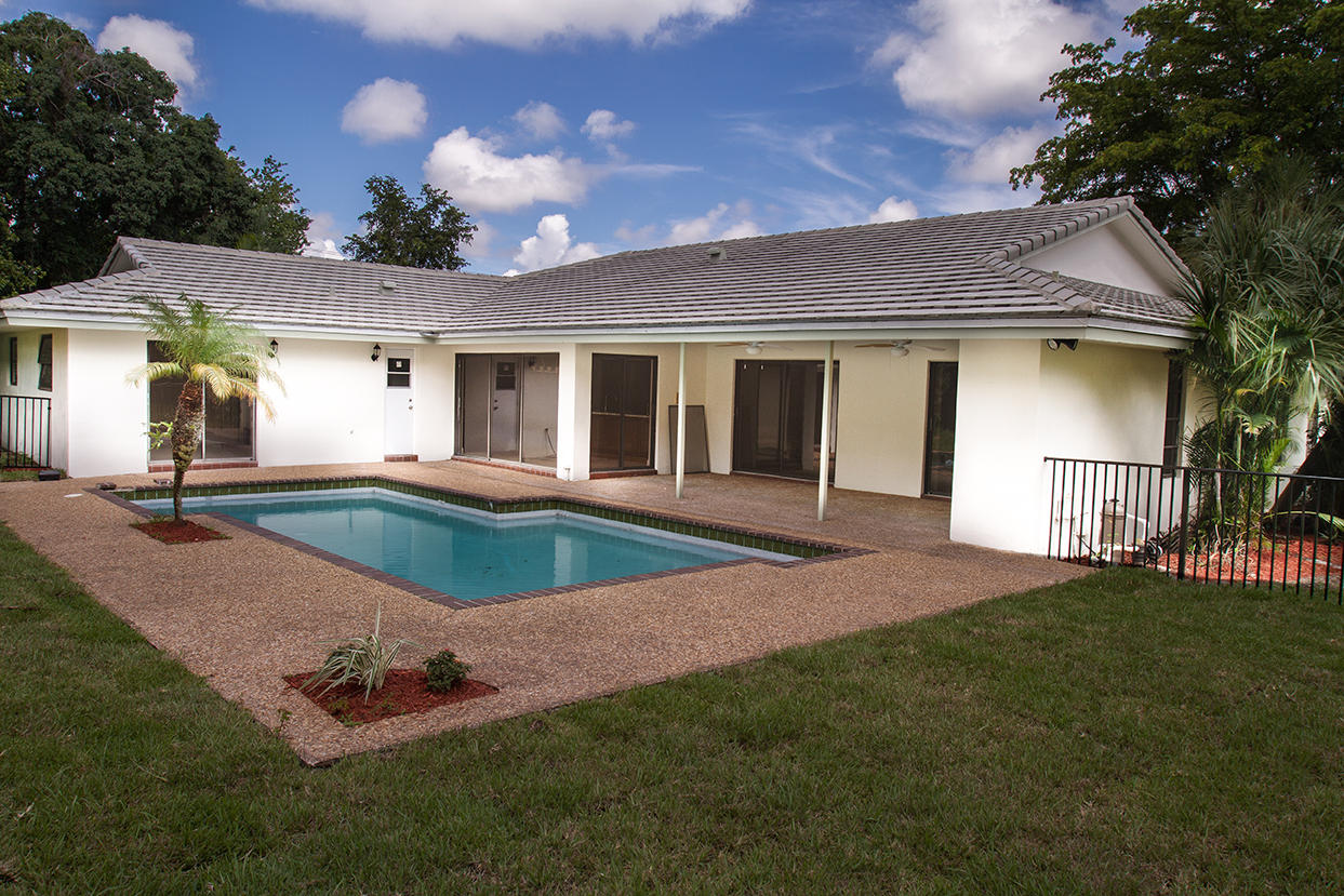 6949 Corto Circle Boca Raton, FL 33433 - Photo 10 of 30 IMG_1924