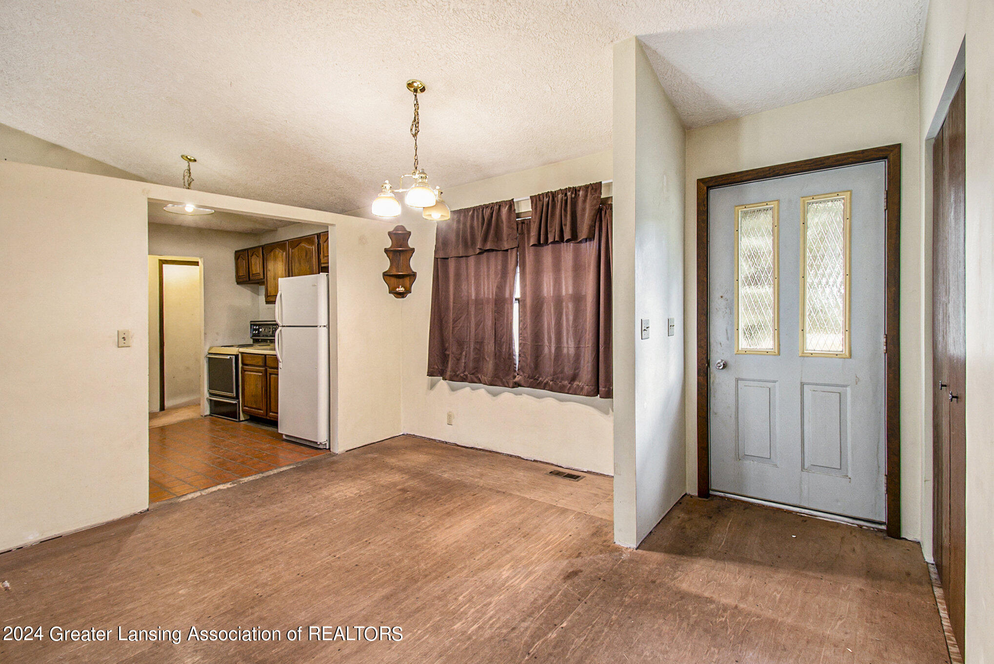 13620 Turner Road Dewitt, MI 48820 - Photo 5 of 31 005_ndp5976