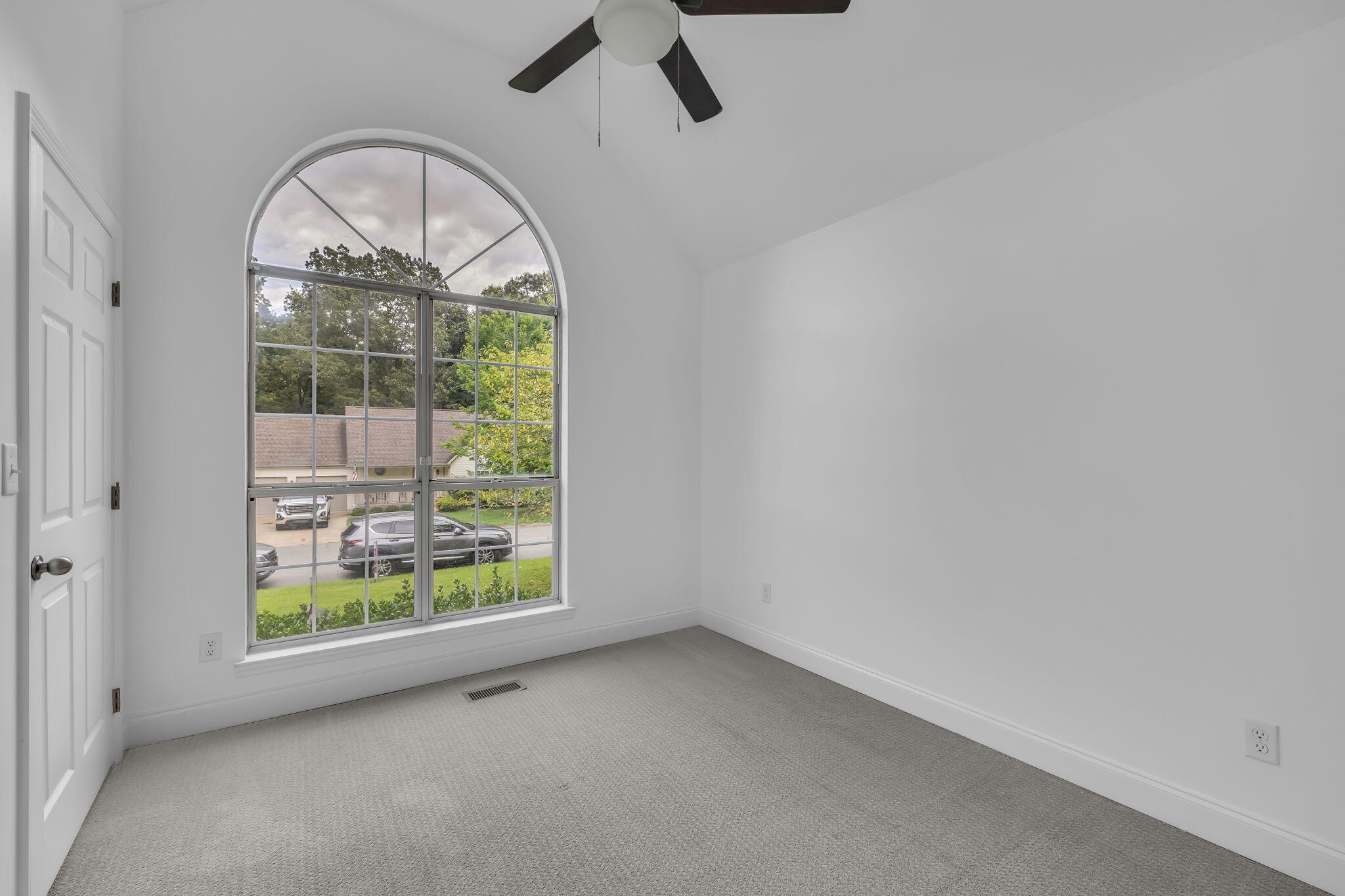 5867 Riley Road Ooltewah, TN 37363 - Photo 18 of 34 5867 Riley Rd
