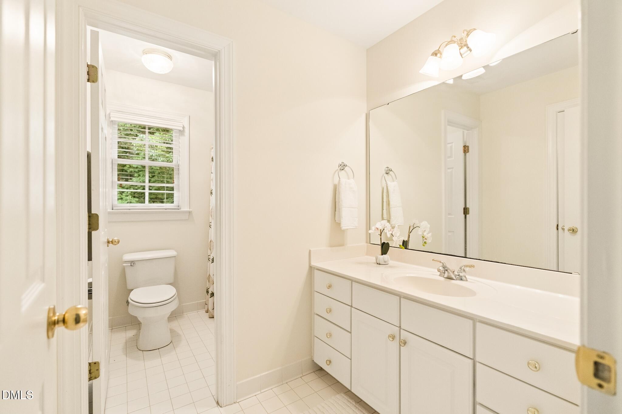 2929 Sunnystone Way Raleigh, NC 27613 - Photo 31 of 42