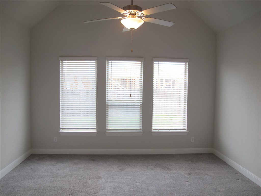 635 Spinnaker Loop Kyle, TX 78640 - Photo 14 of 37