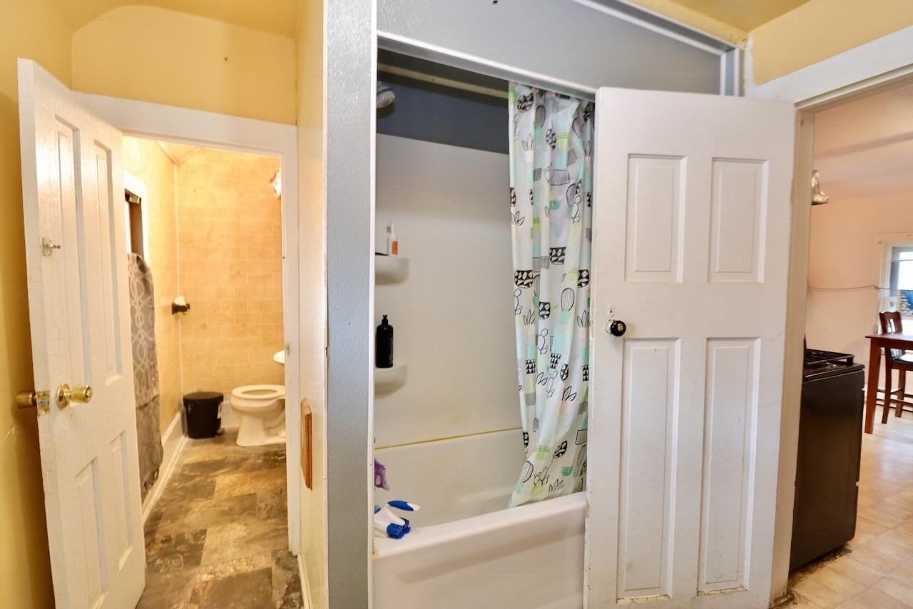 333 Robert Street Fort Atkinson, WI 53538 - Photo 12 of 20