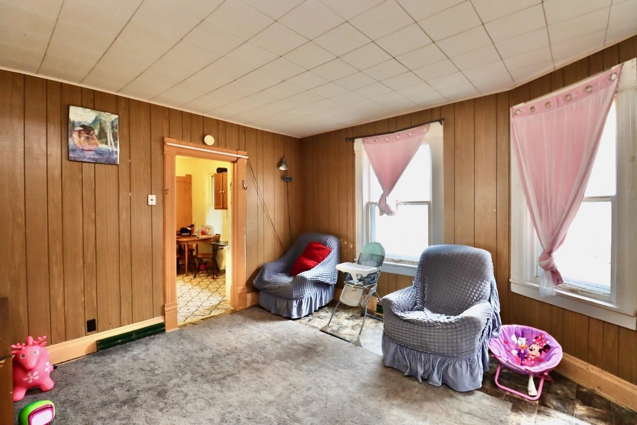 333 Robert Street Fort Atkinson, WI 53538 - Photo 2 of 20