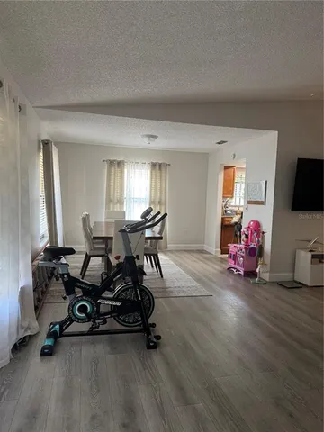 a view of a livingroom with furniture and a livingroom