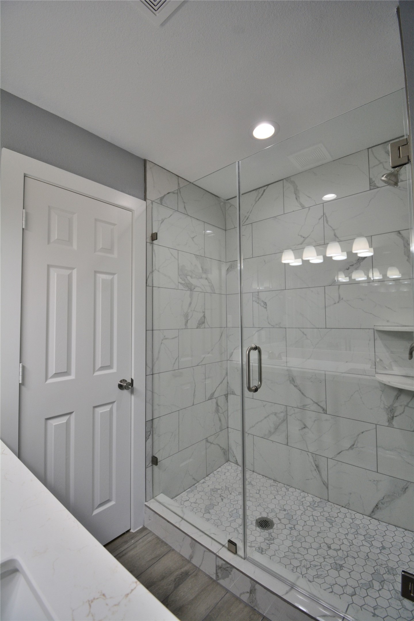 3335 Lafferty Road Pasadena, TX 77504 - Photo 8 of 13 a bathroom with a shower