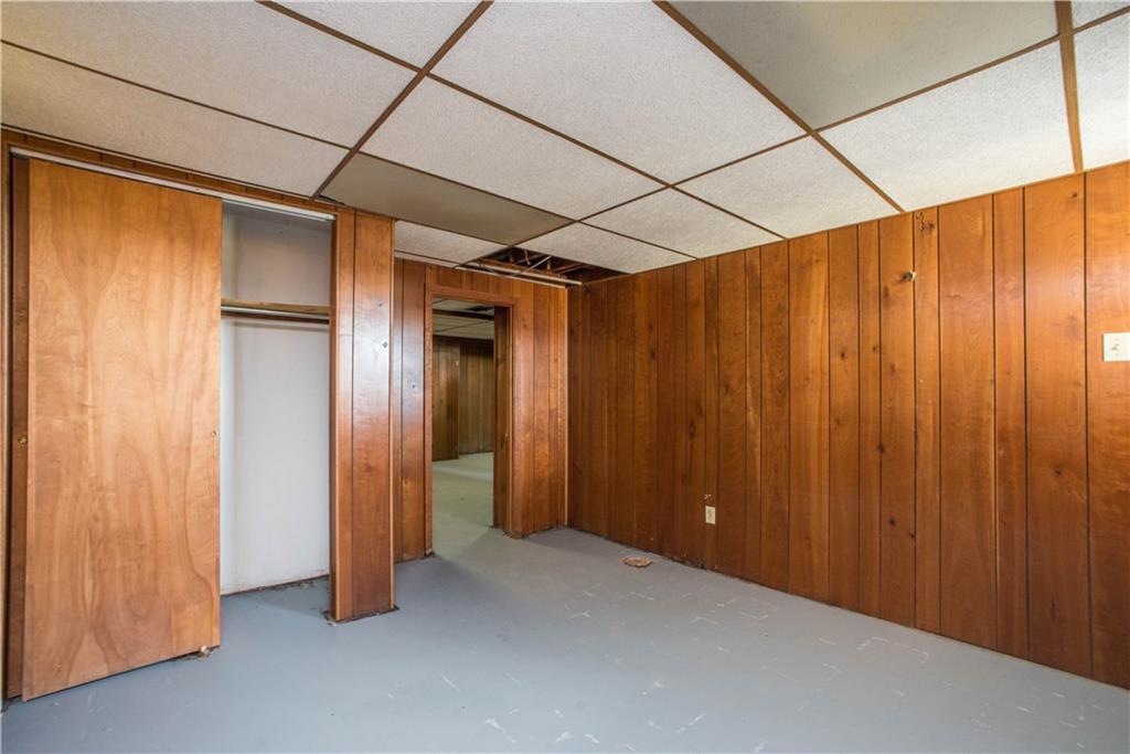 1308 Varner Road Pittsburgh, PA 15227 - Photo 21 of 25 Gallery Image 21