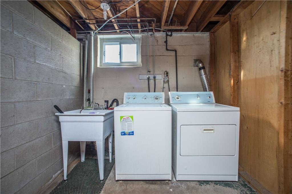 1308 Varner Road Pittsburgh, PA 15227 - Photo 22 of 25 Laundry