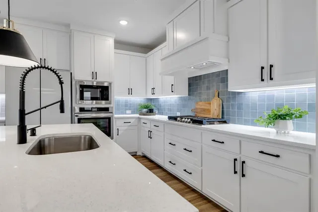 $670,000 | 2917 Borderland Lane, Celina, TX 75009