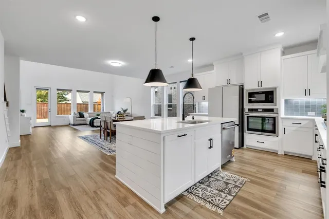 $670,000 | 2917 Borderland Lane, Celina, TX 75009