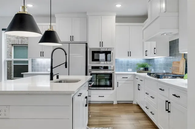 $670,000 | 2917 Borderland Lane, Celina, TX 75009