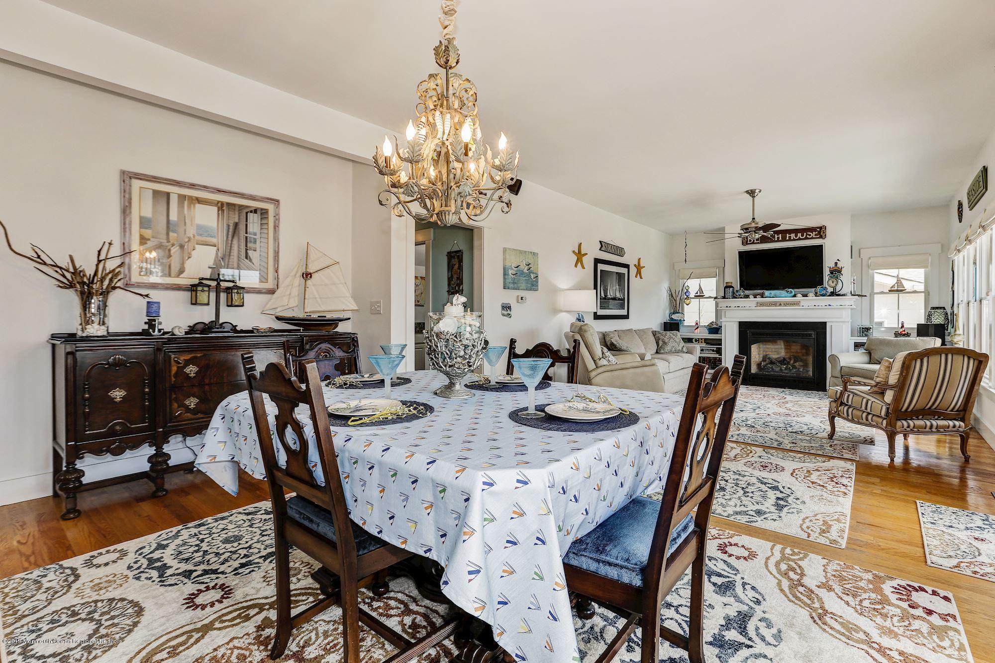 11 Mary Alice Road Manahawkin, NJ 08050 - Photo 11 of 42 DINING RM