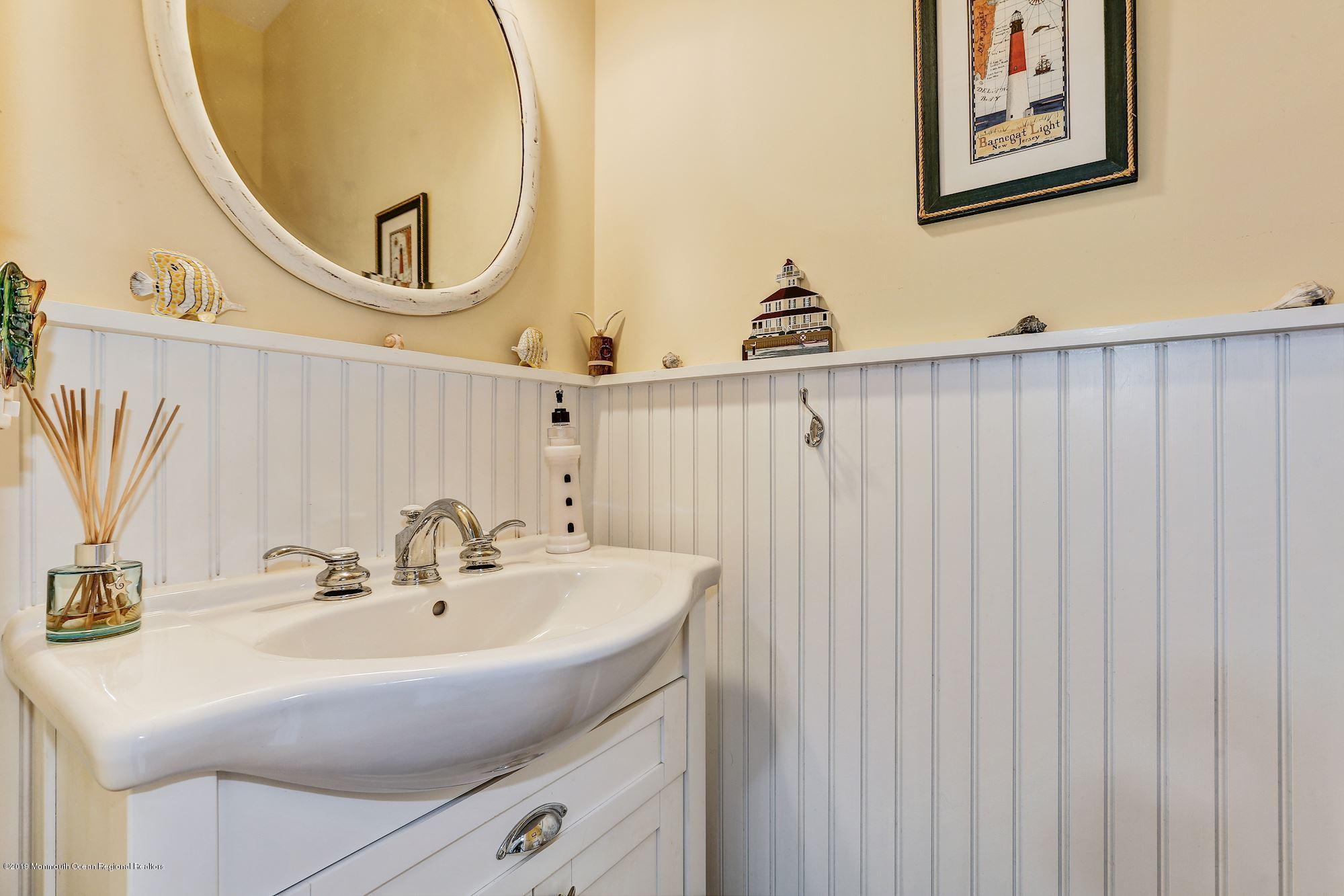 11 Mary Alice Road Manahawkin, NJ 08050 - Photo 18 of 42 HALF BTH