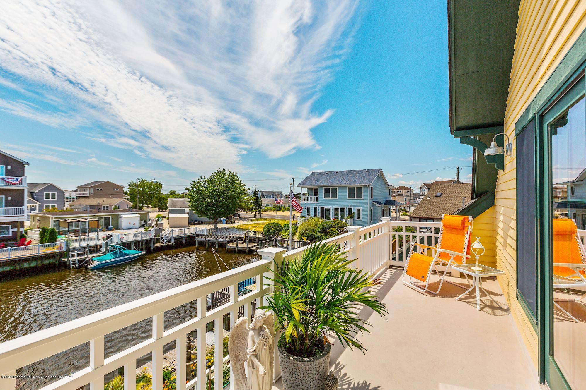 11 Mary Alice Road Manahawkin, NJ 08050 - Photo 24 of 42 BALCONY