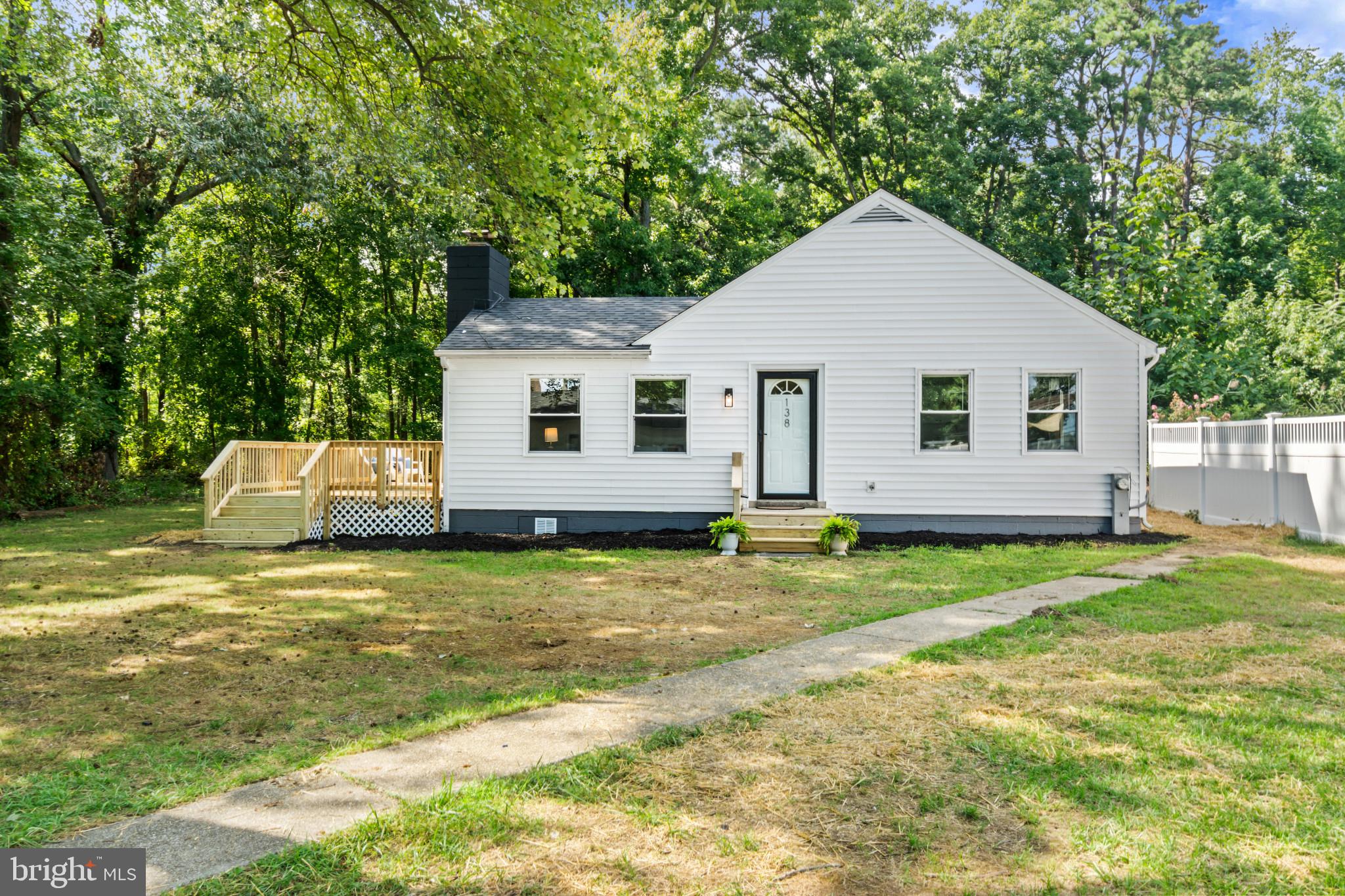 138 Carvel Beach Road Baltimore, MD 21226 - Photo 25 of 31 Gallery Image 25
