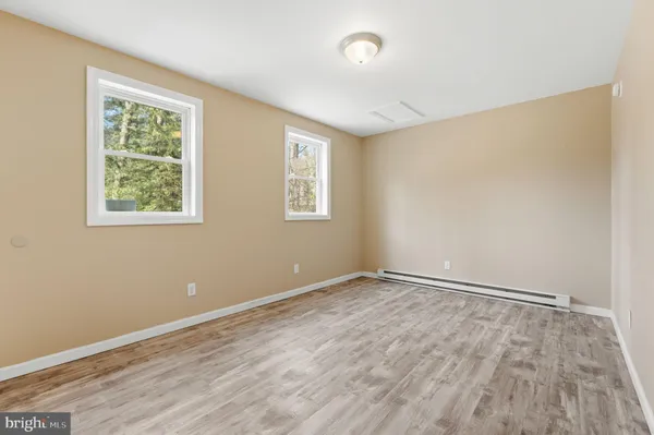 $2,200 | 420 South Bank Road, Landenberg, PA 19350